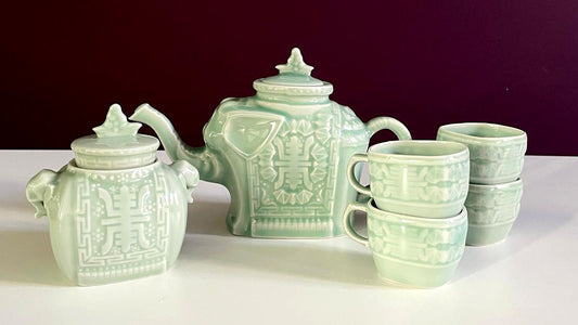 Celadon tea set with elephant teapot | Bombay Company Atelier Aeris