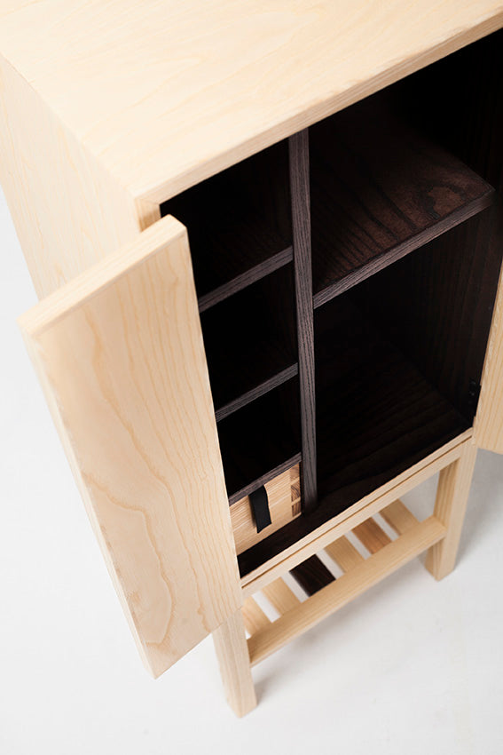 Portrait cabinet Vanessa Horig