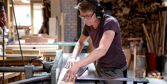 5 Reasons Why Handmade Furniture Makes Your Interior Unique draumr