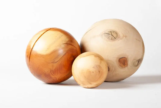 Wooden spheres Otto Koedijk