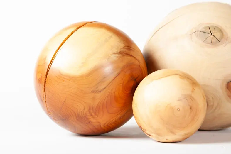 Wooden spheres Otto Koedijk
