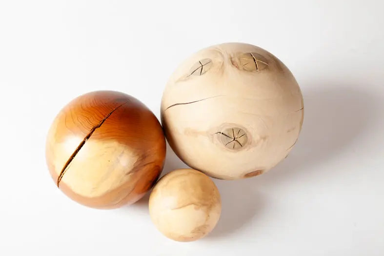 Wooden spheres Otto Koedijk