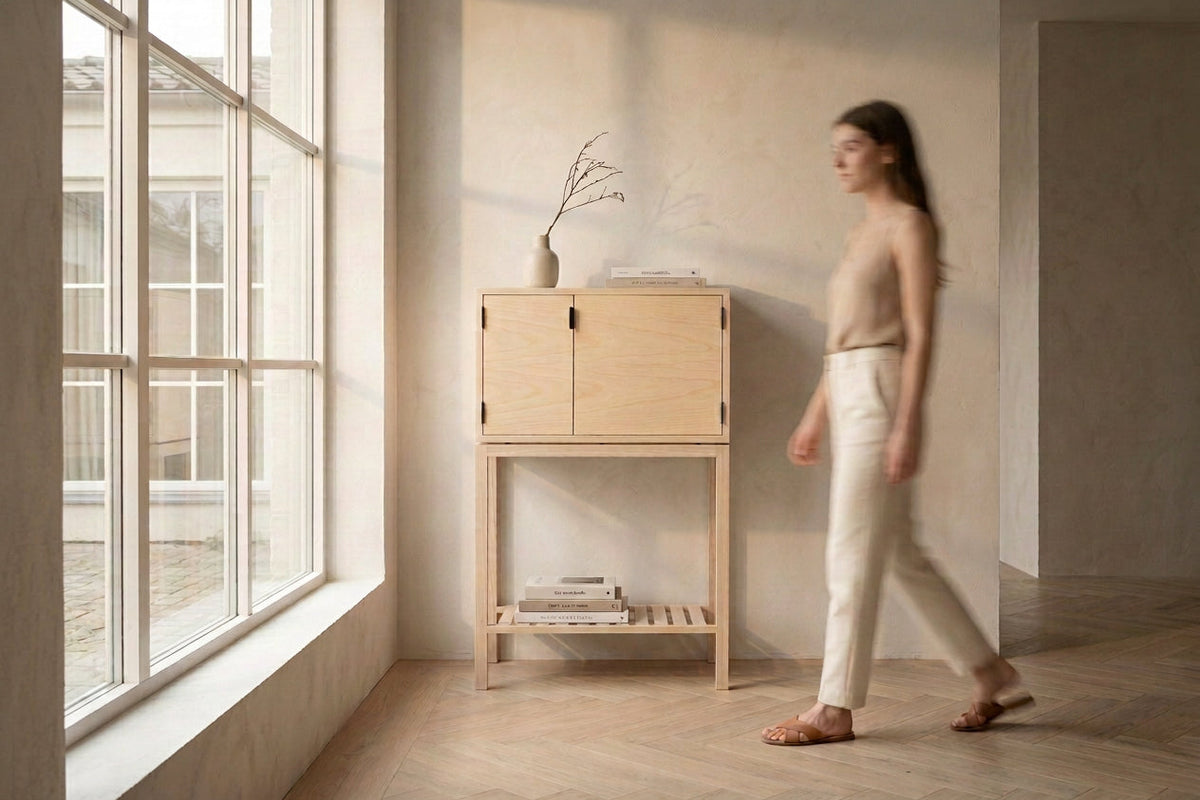 De handgemaakte landscape kast van Vanessa Horig in een modern klassiek interieur. De afbeelding is gemaakt met hulp van AI en is als een styling suggestie opgemaakt. 